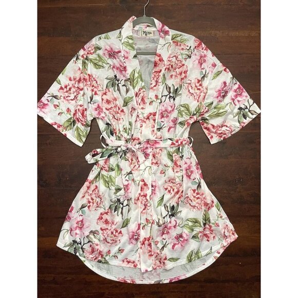 Show Me Your Mumu One Size White Pink Floral Belted Robe Garden of Blooms Kimono - Picture 1 of 12